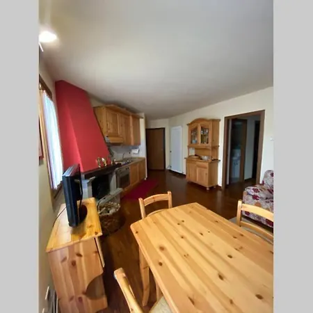 Per 5 Abetone, Vista Piste. Holiday home